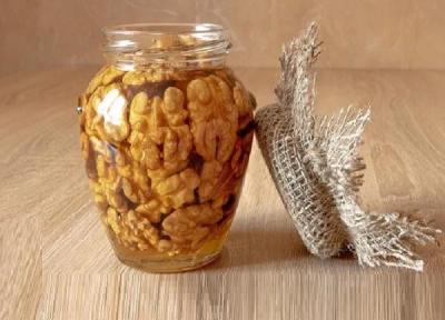 طرز تهیه فال گردو بازاری بدون تلخی طرز تهیه فال گردو بازاری بدون تلخی